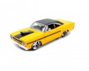 Колекційний автомобіль Maisto Plymouth GTX тюнінг 1:24 (жовтий)