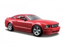 Колекційний автомобіль Maisto Ford Mustang GT Coupe 1:24 (червоний)