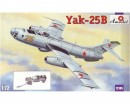 Сборная модель Amodel Советский самолет Yakovlev Yak-25B Soviet bomber 1:72 (AMO72185)