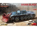 Сборная модель MiniArt Тяжелый гусеничный бронетранспортер на базе танка Т-54 с бульдозерным отвалом, с интерьером 1:35 (MA37028)