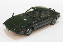 1:43 Mazda Savanna RX7 GT '82 темно-зелена (Ebbro, 43587)