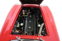 Колекційна модель автомобіля СMC Ferrari 250GT California SWB Spyder тисяча дев'ятсот шістьдесят-одна (1/18, Red) (M-091)