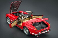 Коллекционная модель автомобиля СMC Ferrari 250GT California SWB Spyder 1961 (1/18, Red)(M-091)