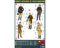 Збірні фігурки MiniArt Радянські офіцери на польовому нараді 1:35 (MA35027)