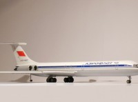 Сборная модель Звезда советский пассажирский авиалайнер «Ил-62М» 1:144