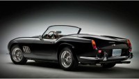 Колекційна модель автомобіля СMC Ferrari 250GT California SWB Spyder 1961 (1/18 Black) (M-094)