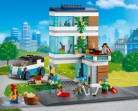 Конструктор Lego City Сучасний сімейний будинок, 388 деталей (60291)