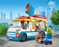 Конструктор Lego City Грузовик мороженщика, 200 деталей (60253)