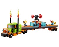 Конструктор Lego City Грузовик для шоу каскадеров, 420 деталей (60294)