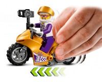 Конструктор LEGO City Селфі на каскадерському мотоциклі 14 деталей (60309)