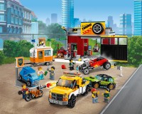 Конструктор Lego City Майстерня тюнингу, 897 деталей (60258)