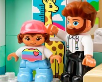 Конструктор Lego Duplo Візит лікаря 34 деталей (10968)