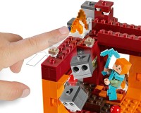 Конструктор Lego Minecraft Мост ифрита, 372 детали (21154)