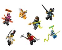 Конструктор Lego Ninjago Киберрынок, 218 деталей (71708)