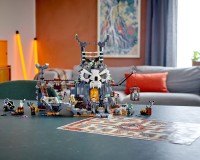 Конструктор Lego Ninjago Подземелье колдуна-скелета, 1171 деталь (71722)