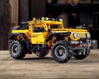 Конструктор Lego Technic Jeep Wrangler, 665 деталей (42122)