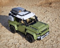 Конструктор Lego Technic Land Rover Defender, 2573 детали (42110)