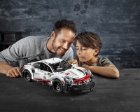Конструктор Lego Technic Porsche 911 RSR, 1580 деталей (42096)