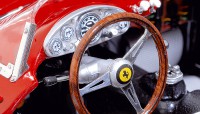 Коллекционная модель автомобиля СMC Ferrari 250 Testa Rossa