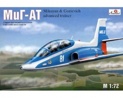 Сборная модель Amodel Учебно-боевой самолет Mikoyan MiG-AT 1:72 (AMO7239)