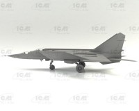 Збірна модель ICM Радянський навчальний літак MiG-25RU 1:72 (ICM72176)