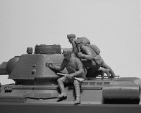 Сборные фигурки ICM Водители советских танков, 1943-1945 гг. 1:35 (ICM35640)