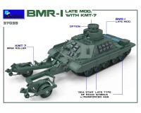 Сборная модель MiniArt БМР-1 поздних выпусков с KMT-7 1:35 (MA37039)