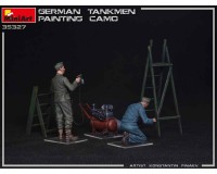 Сборные фигурки MiniArt Немецкие танкисты, красящие камуфляж 1:35 (MA35327)
