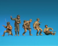 Сборные фигурки MiniArt Едущие советские солдаты, специальное издание 1:35 (MA35281)