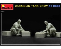 Сборные фигурки MiniArt Украинский танковый экипаж на отдыхе 1:35 (MA37067)