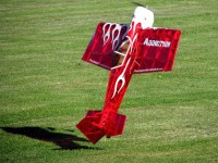 Самолет Precision Aerobatics Addiction 1000мм 3D KIT красный