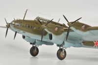 Збірна модель Зірка особистий літак Сталіна «Пе-8» ОН (особливого призначення) 1:72