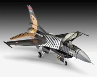 Сборная модель истребителя Revell F-16 C Solo Turk 1:72 (RV04844)