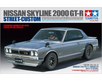 Сборная модель Tamiya автомобиля Nissan Skyline 2000 GT-R Street Custom 1:24 (24335)