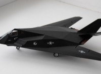 Сборная модель Звезда американский истребитель-бомбардировщик «F-117A» Стелс 1:72