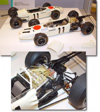 Модель автомобиля Tamiya Honda F1 RA272 в масштабе 1/20 (20043)