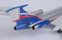 Збірна модель Зірка російський авіалайнер «ТУ-154М» 1: 144