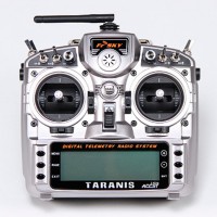 Комплект аппаратуры FrSky Taranis / X8R для мультикоптеров, вертолетов и самолетов (битый чемодан)