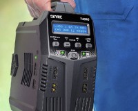 Зарядное устройство SkyRC T400Q четырехпортовое 400W 12A с/БП