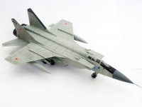 Збірна модель Зірка літак МіГ-31 1:72 (подарунковий набір)