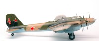 Сборная модель Звезда самолет Пе-8 1:72 (подарочный набор)