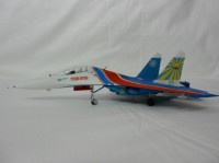 Збірна модель Зірка авіаційна група вищого пілотажу Су-27УБ «Російські витязі» 1:72