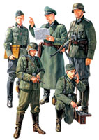 1:35 Немецкий солдаты и полевой командир (Tamiya, 35298)