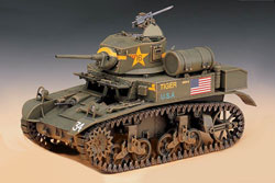 1:35 Американский легкий танк M3A1 STUART (Academy, 1398)