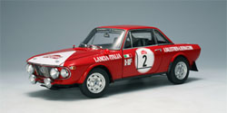 1:18 Lancia Fulvia HF 1600 Rally 1972 - царапина на капоте, крыше (Autoart, 87219)
