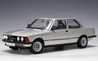 1:18 BMW 323i (E21) polarsilver (AUTOart, 75112)