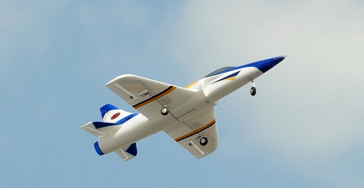 большие модели радиоуправляемых самолетов