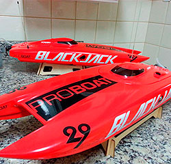 Катамаран PRO Boat USA Blackjack 29 2,4GHz (PRB4150)