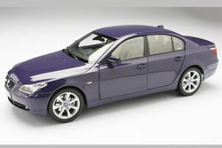 1:18 BMW 545i SEDAN Purple Metallic (Kyosho, DC08591SP)
