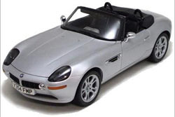 1:12 Автомобіль BMW Z8 007 сріблястого кольору (Kyosho, DC08601S)
